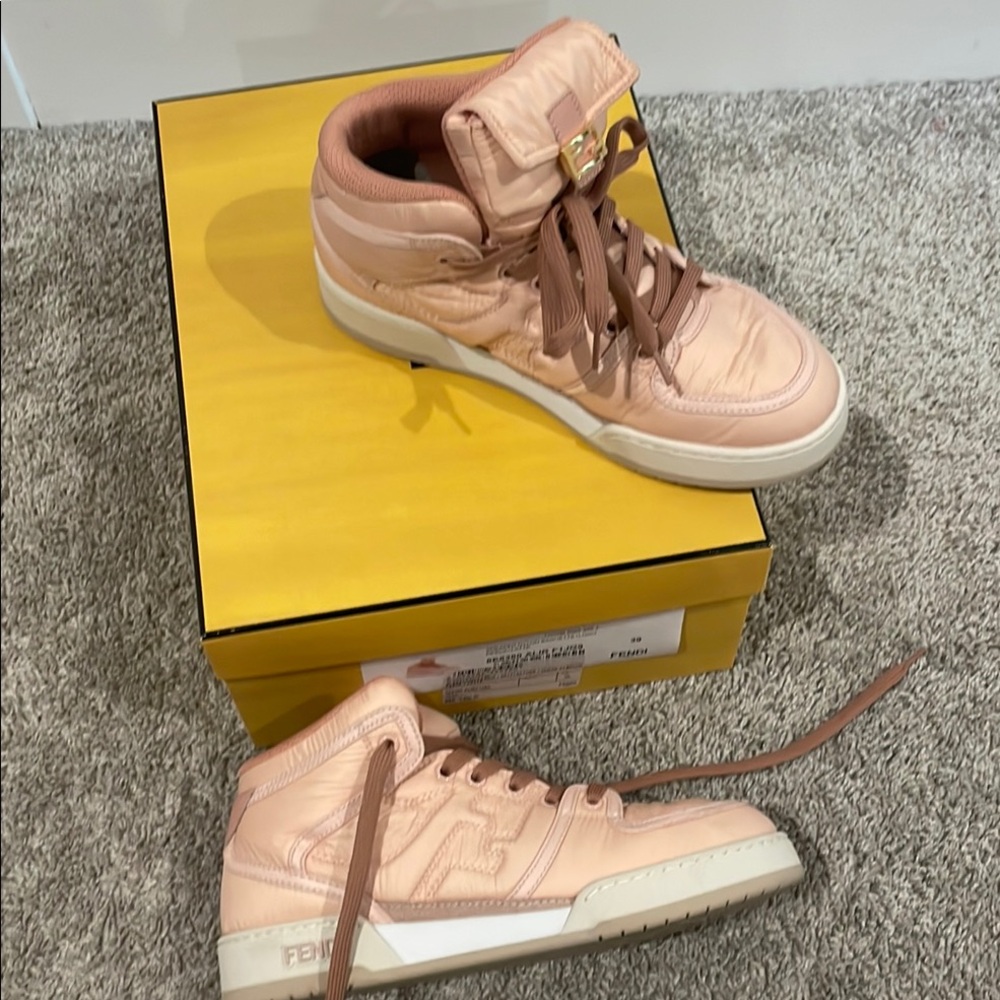 Fendi Blush High-Top Sneakers Nylon baguette logo pesca latte